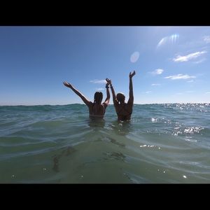 Meet your Posher, Olivia